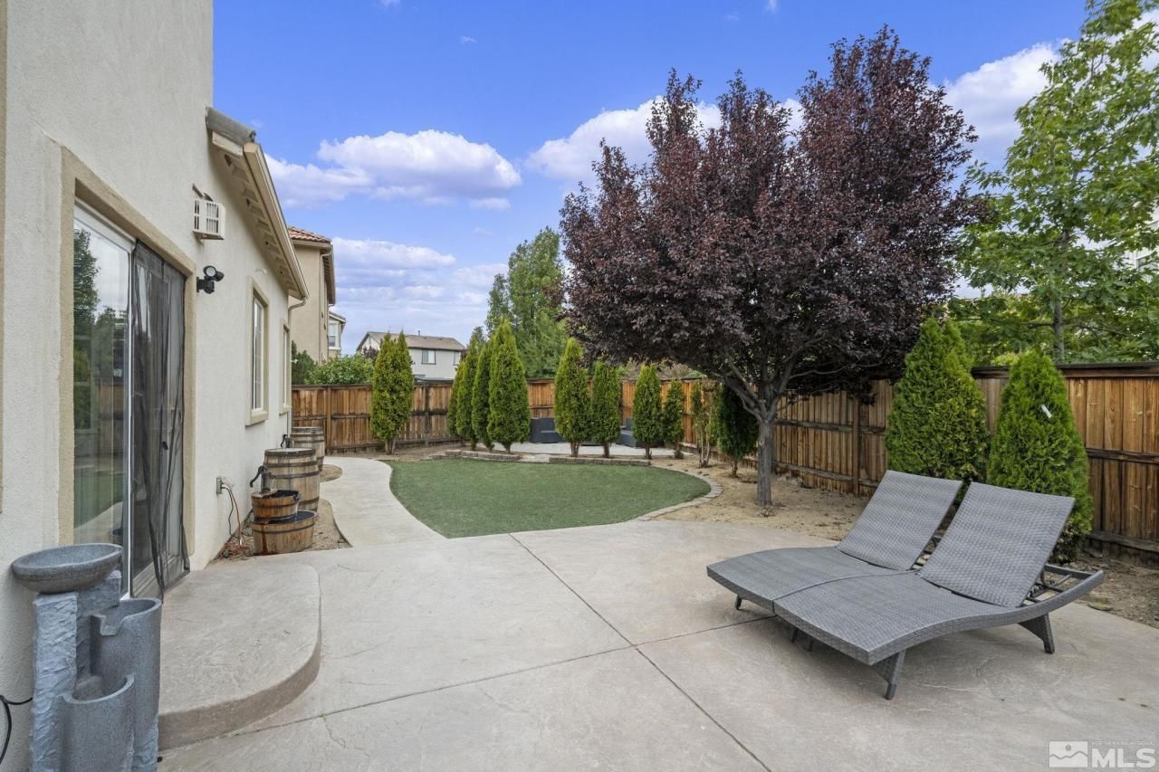 6658 Abbotswood Drive, Sparks, NV 89436 Photo