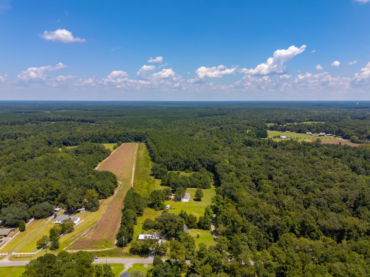 1388 Lebanon Road Photo 6