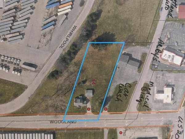 761 N Woodland Avenue, Clyde, OH 43410