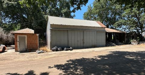 27925 Thornton Rd, Thornton, CA 95686 Photo