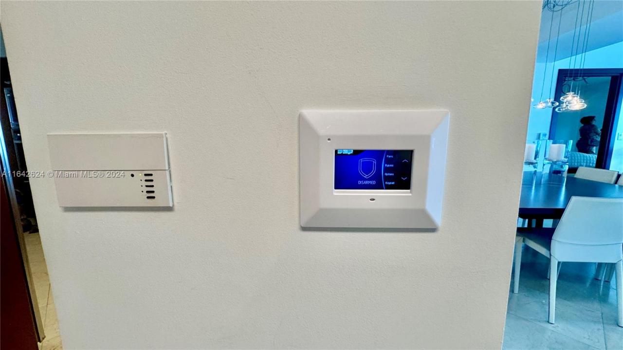 1331 Brickell Bay Dr, Unit 1109, Miami, FL 33131 Photo