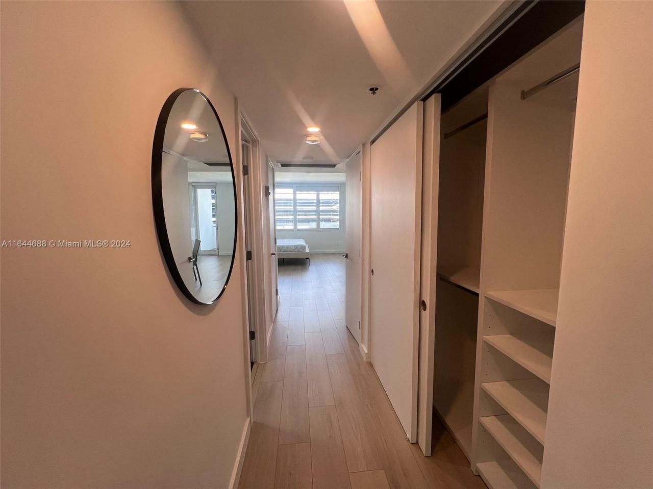 100 Lincoln Rd, Unit 1104, Miami Beach, FL 33139 Photo