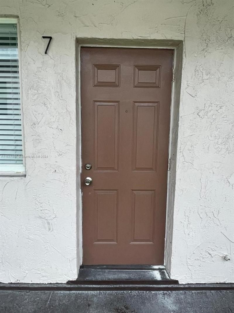 800 N Federal Hwy, Unit 5, Hollywood, FL 33020 Photo