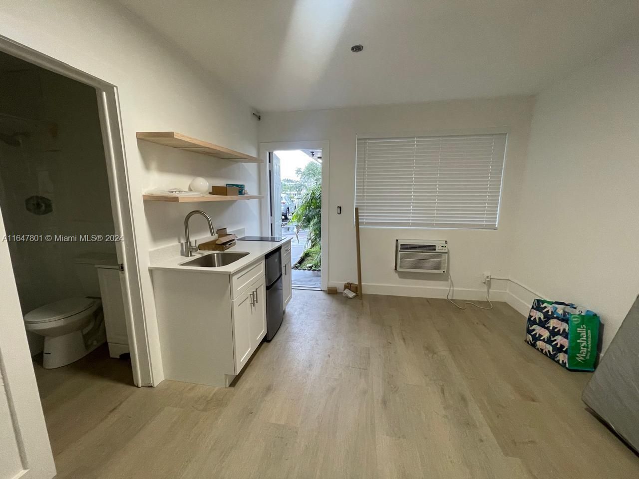 800 N Federal Hwy, Unit 5, Hollywood, FL 33020 Photo