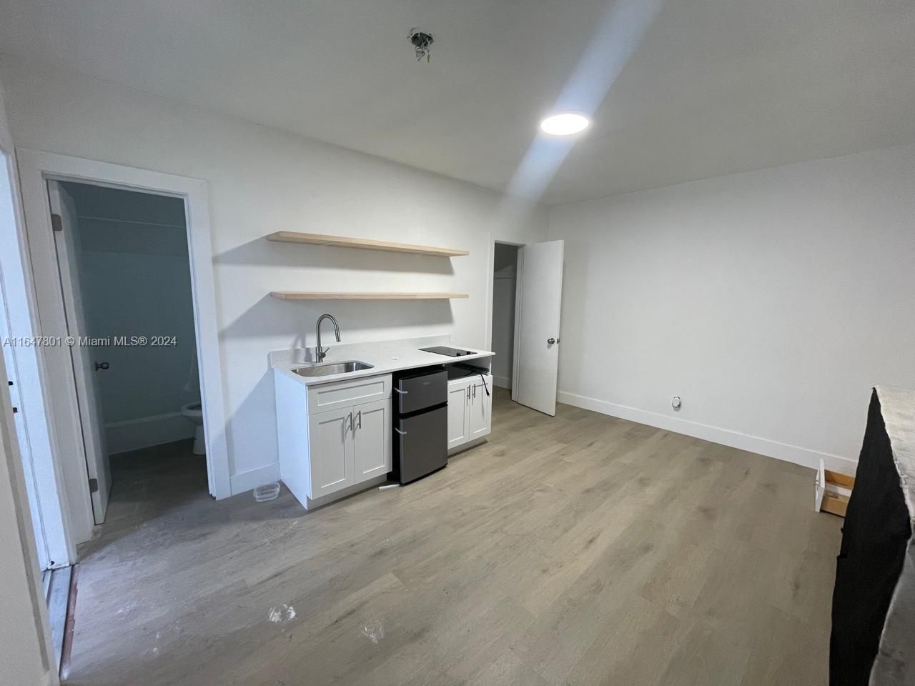 800 N Federal Hwy, Unit 5, Hollywood, FL 33020 Photo