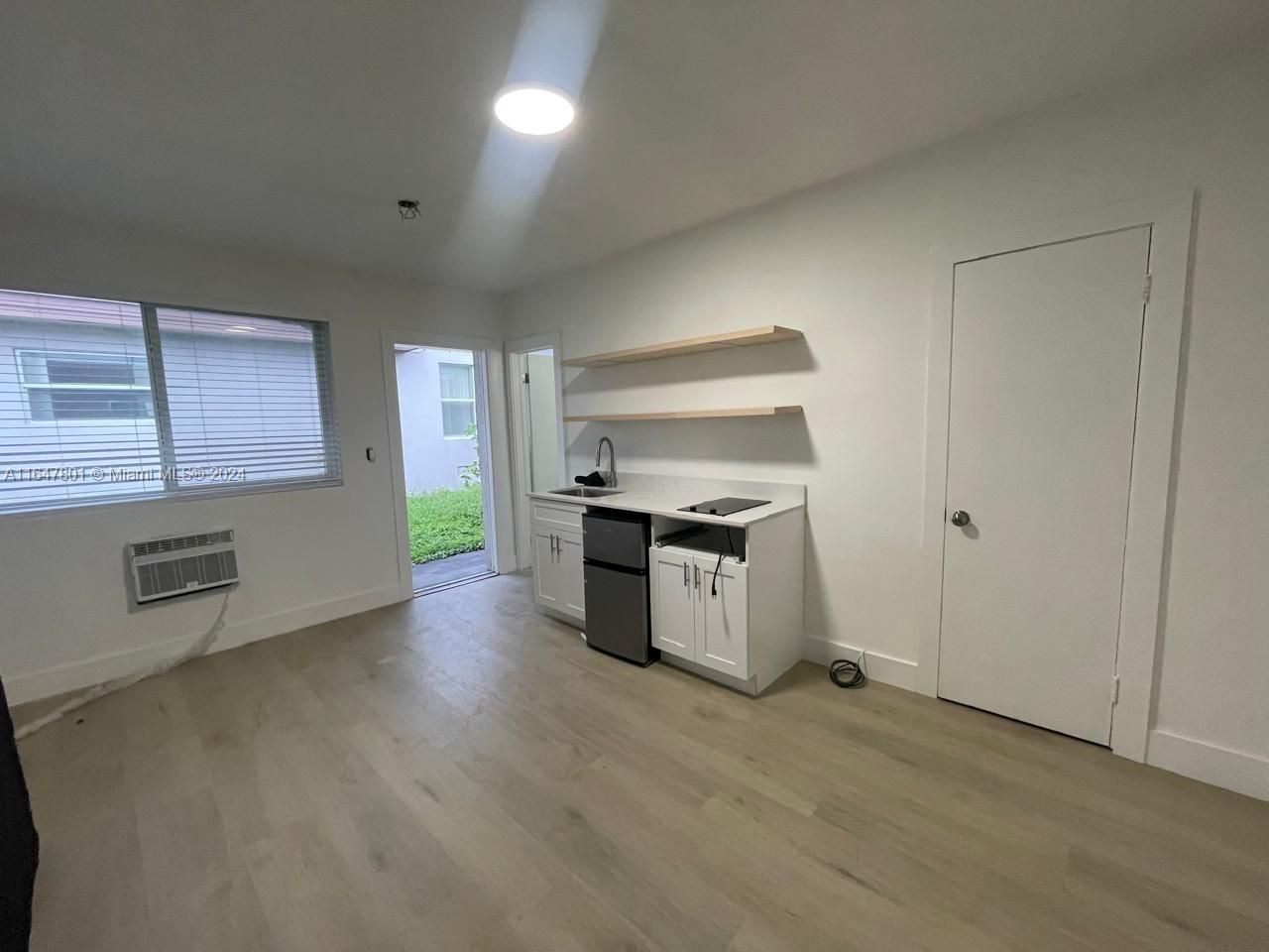 800 N Federal Hwy, Unit 5, Hollywood, FL 33020 Photo