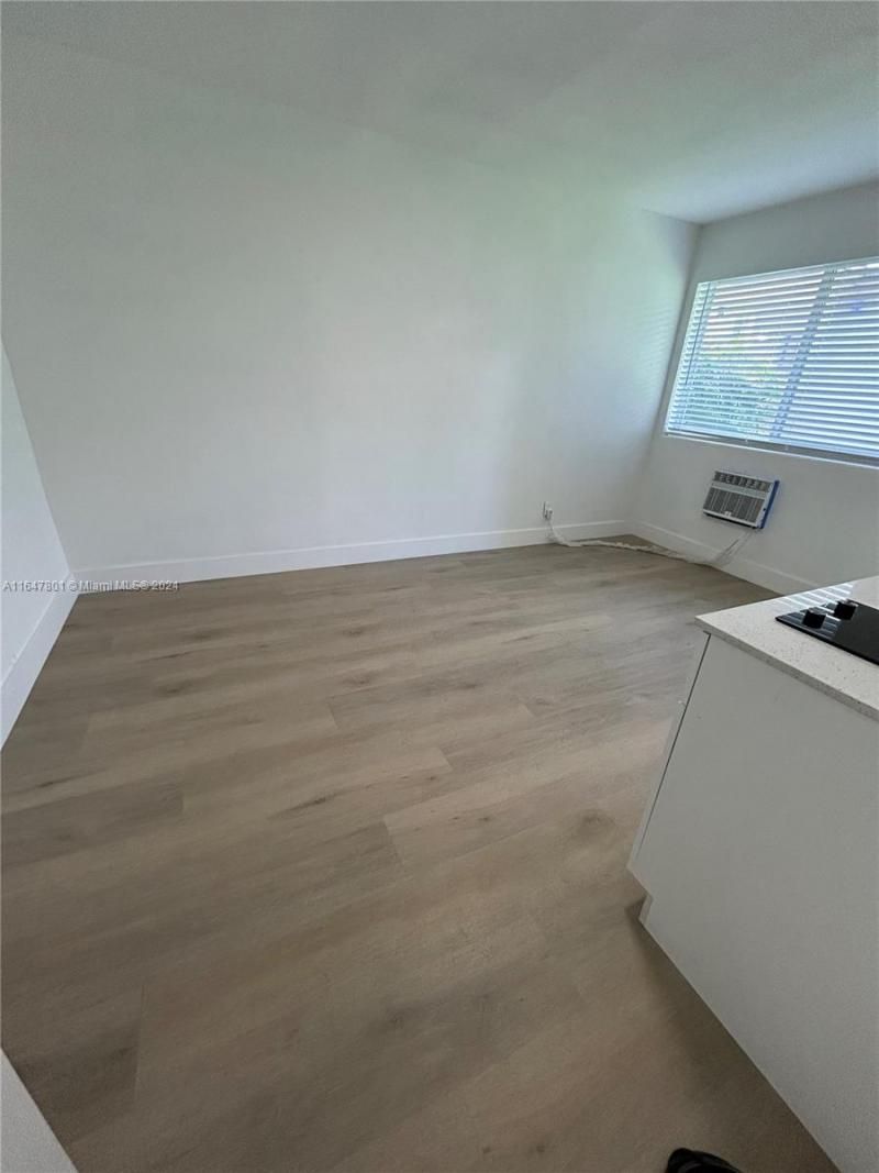 800 N Federal Hwy, Unit 5, Hollywood, FL 33020 Photo