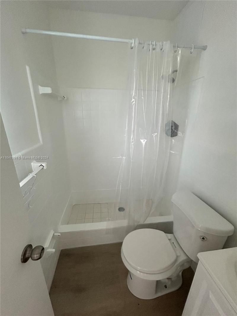 800 N Federal Hwy, Unit 5, Hollywood, FL 33020 Photo