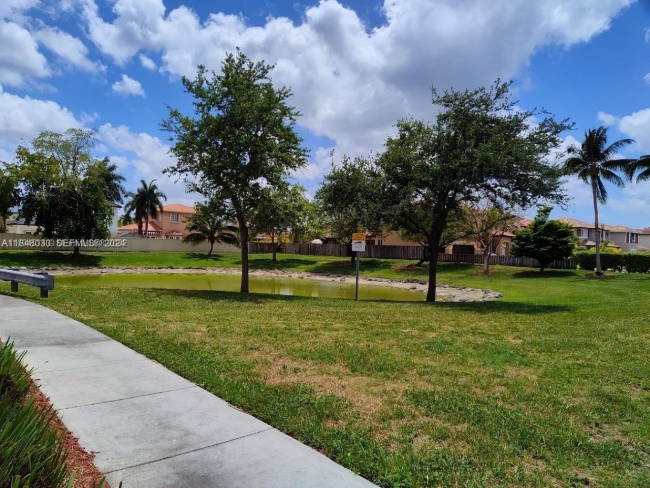 157th Ct SW 65th Terrace, Miami, FL 33193 Photo