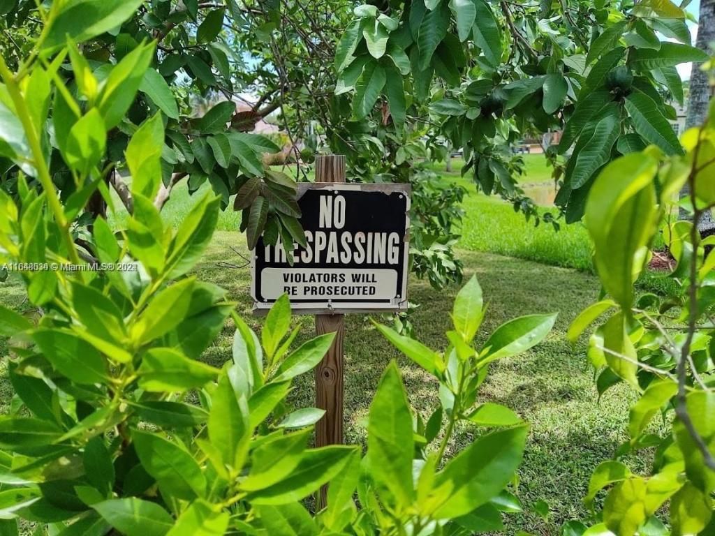 157th Ct SW 65th Terrace, Miami, FL 33193 Photo