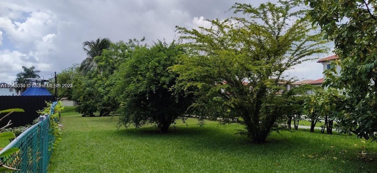 157th Ct SW 65th Terrace, Miami, FL 33193 Photo