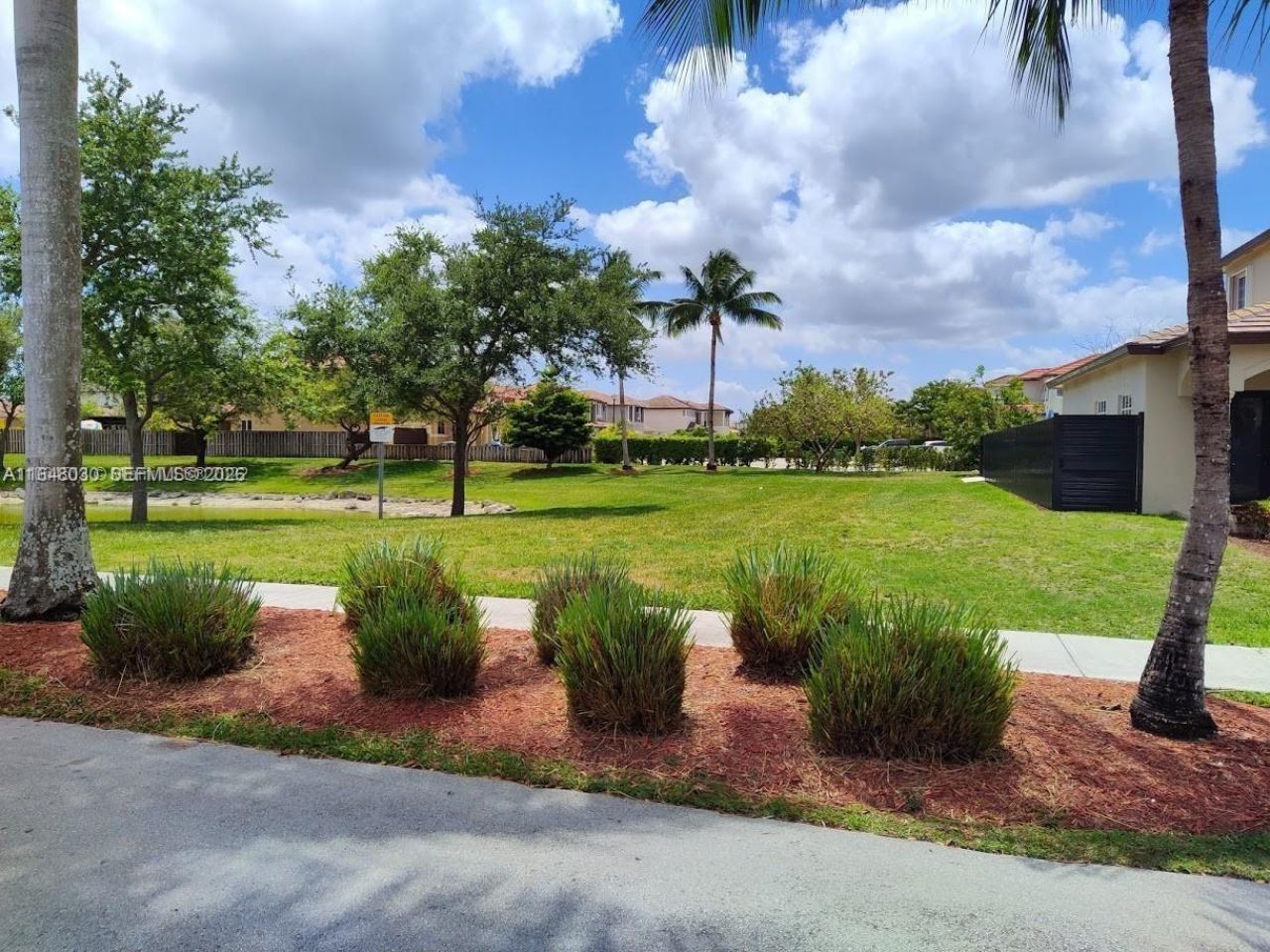 157th Ct SW 65th Terrace, Miami, FL 33193 Photo