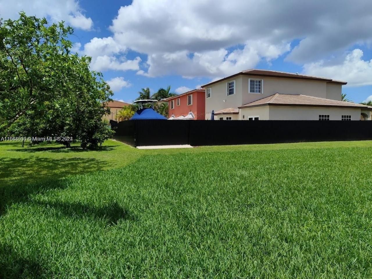 157th Ct SW 65th Terrace, Miami, FL 33193 Photo