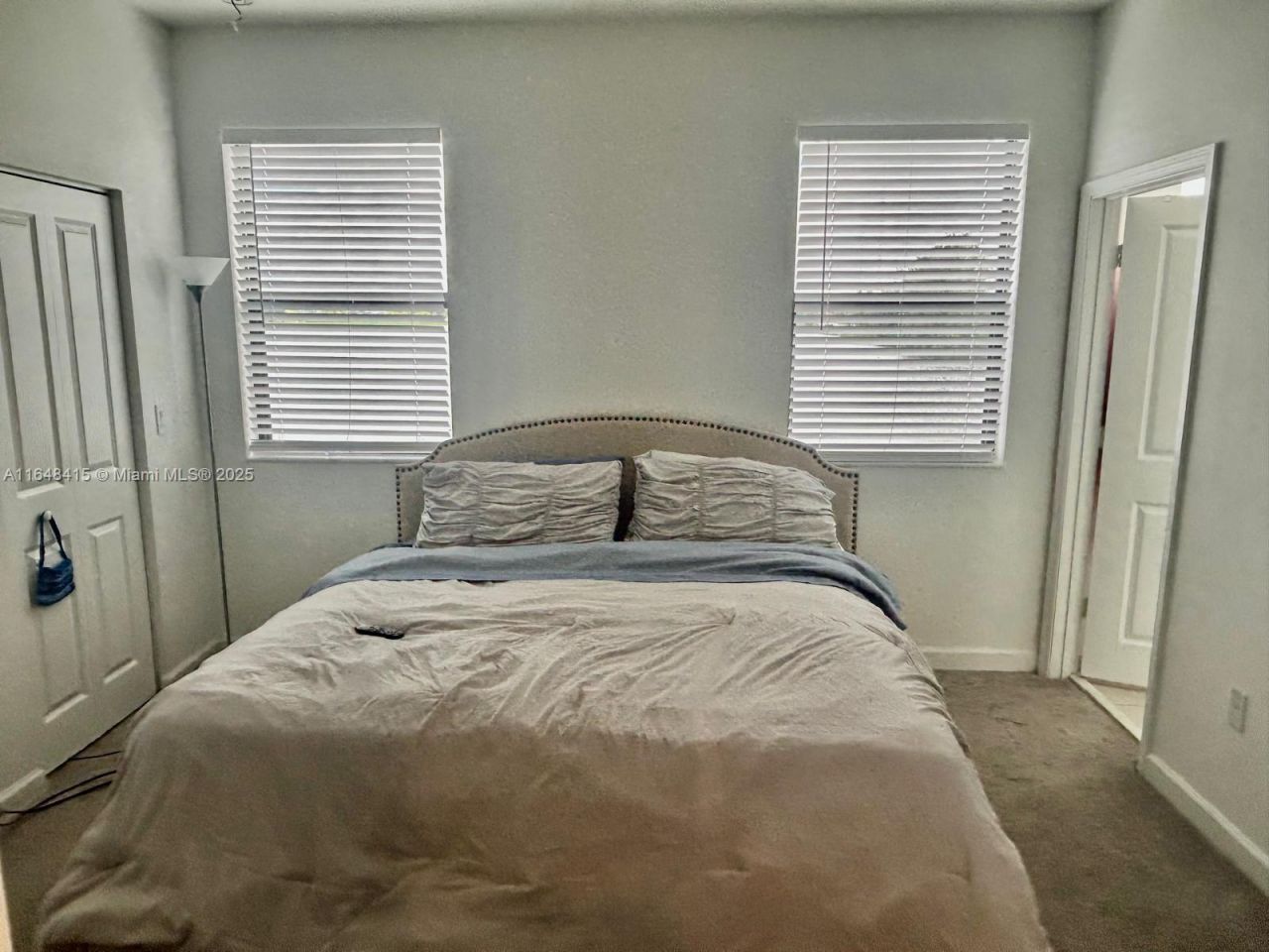 20626 NE 5th Pl, Unit 20626, Miami, FL 33179 Photo