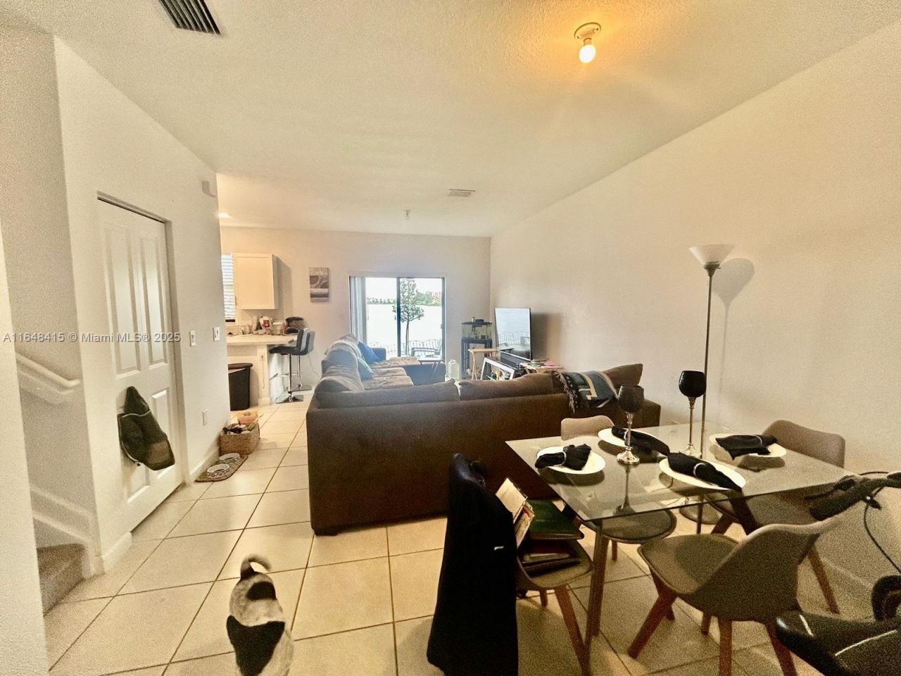 20626 NE 5th Pl, Unit 20626, Miami, FL 33179 Photo