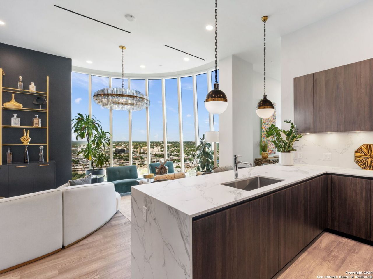 123 Lexington Ave, Unit 1701, San Antonio, TX 78205 Main Photo