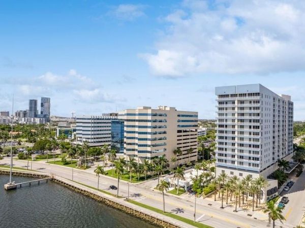 1551 N Flagler Drive, Unit 1205, West Palm Beach, FL 33401