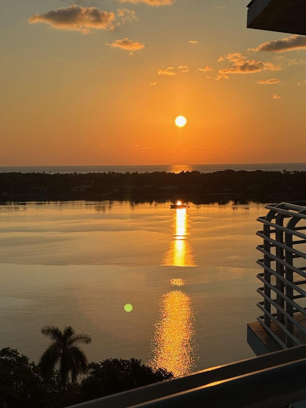 1551 N Flagler Drive, Unit 1205, West Palm Beach, FL 33401 Photo