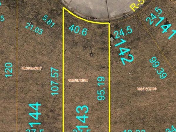 2076 Wexford Green Way, Belleville, IL 62220