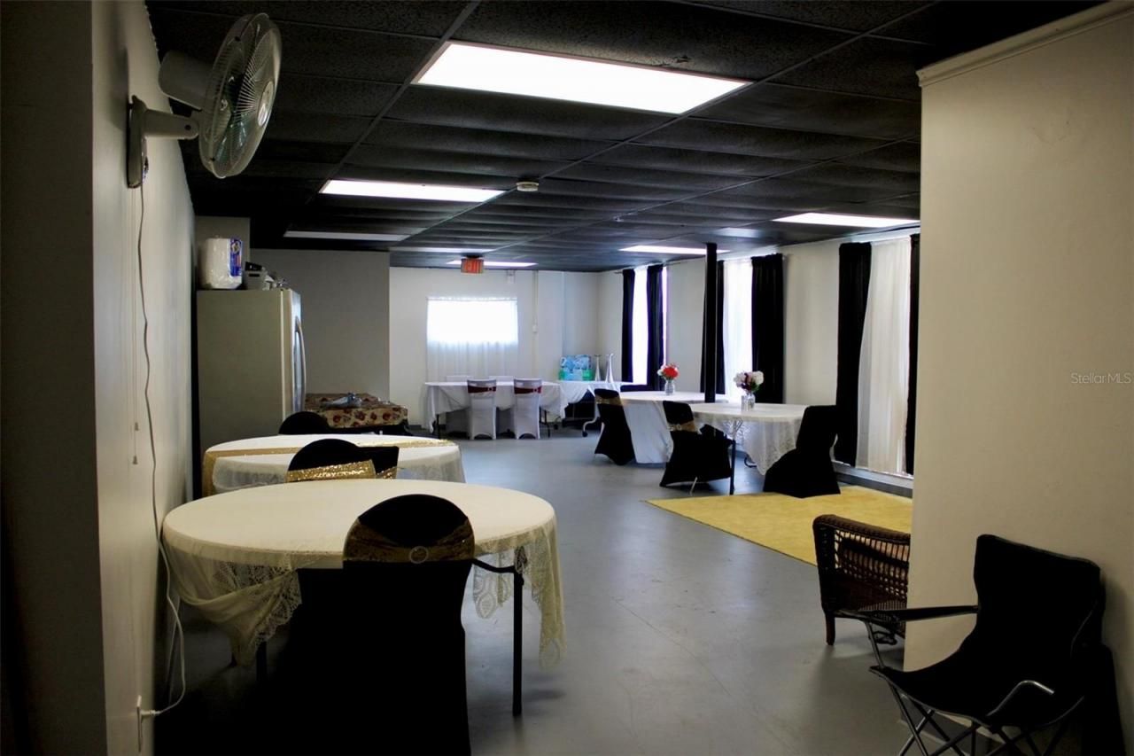 2300 S Orange Blossom Trail, Orlando, FL 32805 Photo