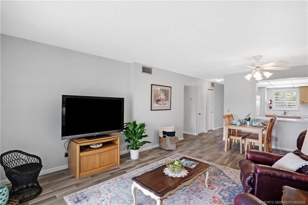 2440 SE Ocean Boulevard, Unit C204, Stuart, FL 34996 Photo