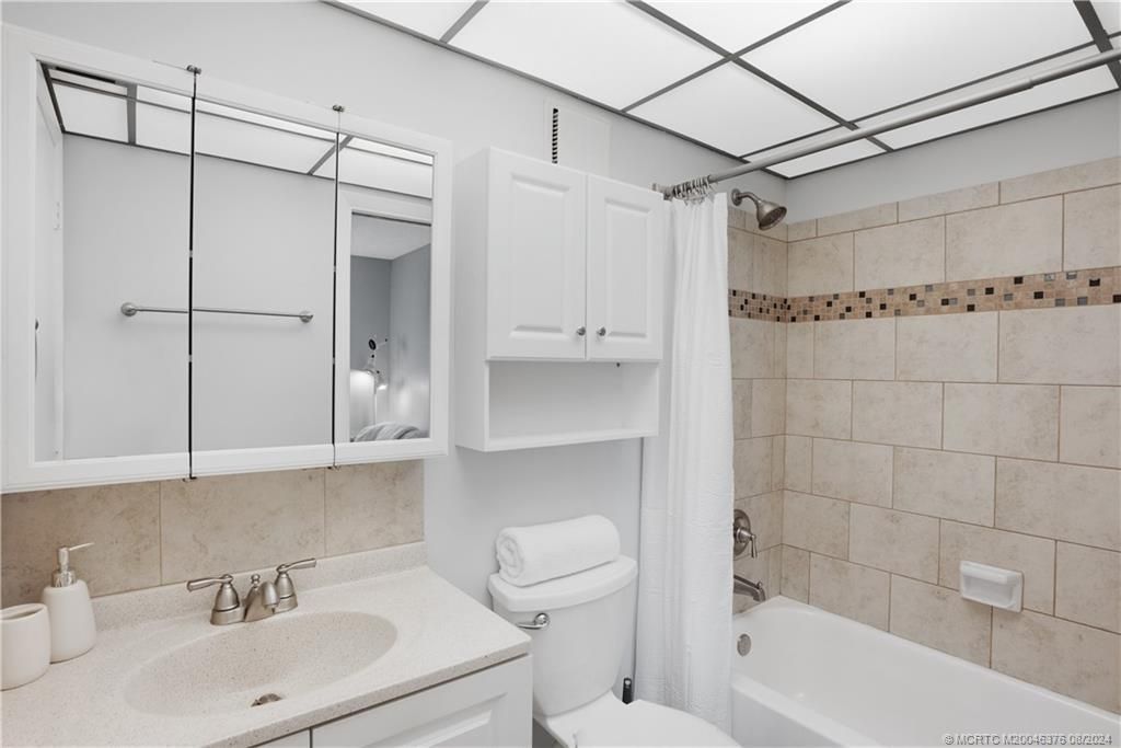 2440 SE Ocean Boulevard, Unit C204, Stuart, FL 34996 Photo