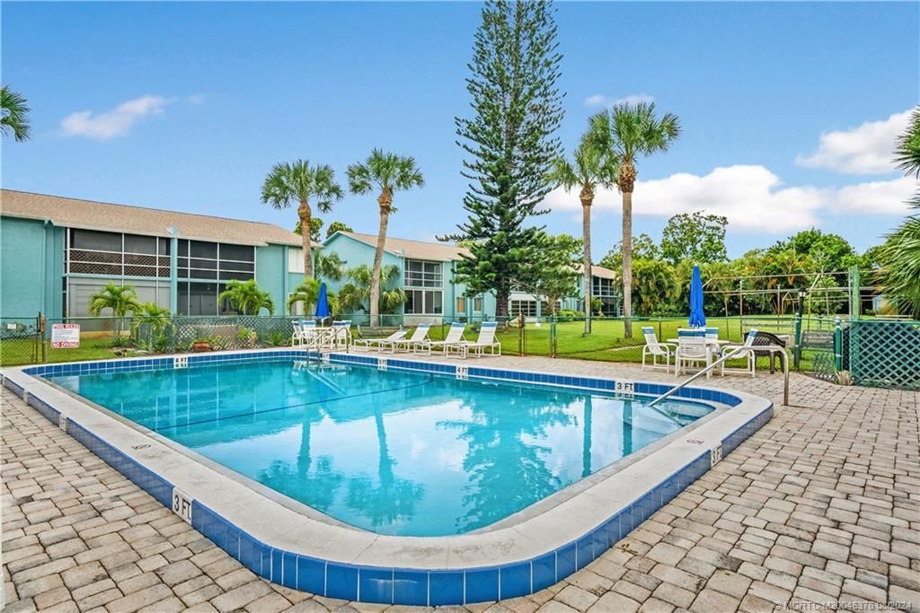 2440 SE Ocean Boulevard, Unit C204, Stuart, FL 34996 Photo