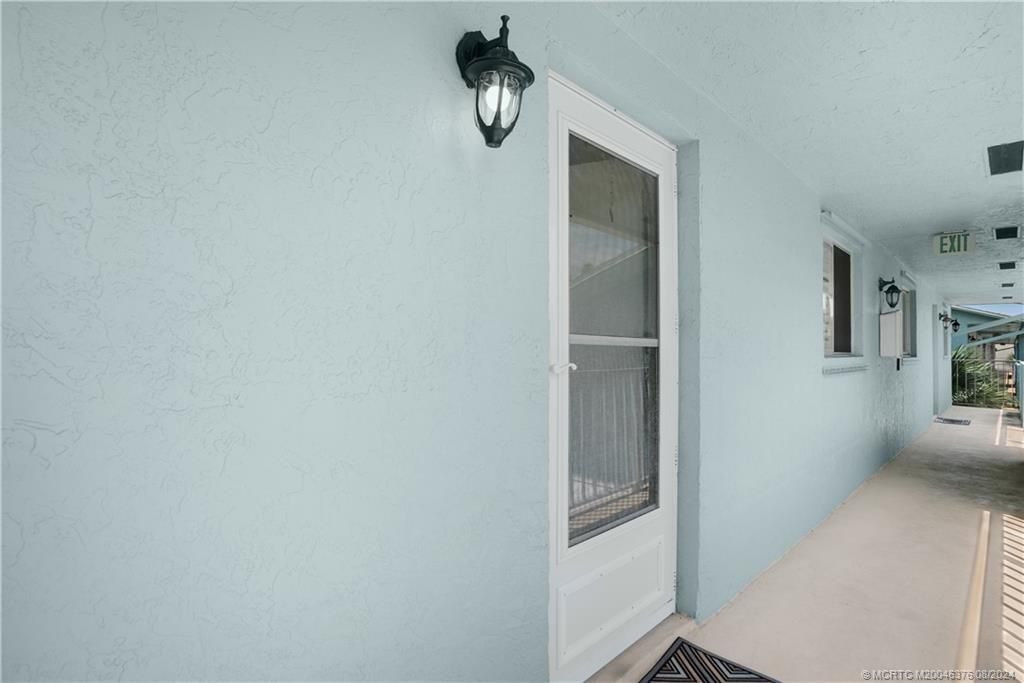2440 SE Ocean Boulevard, Unit C204, Stuart, FL 34996 Photo