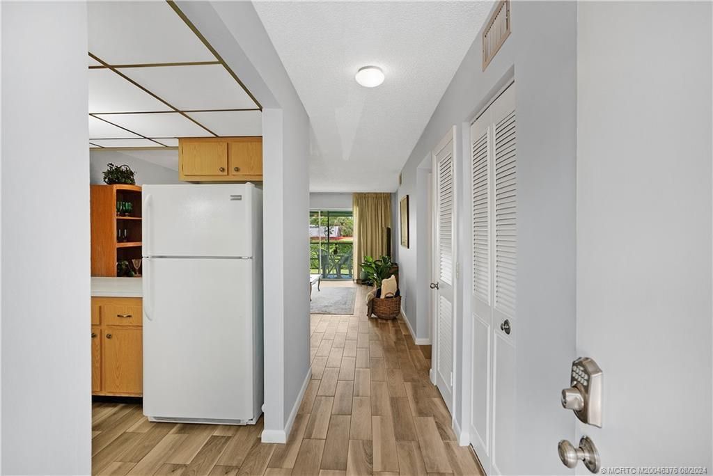 2440 SE Ocean Boulevard, Unit C204, Stuart, FL 34996 Photo