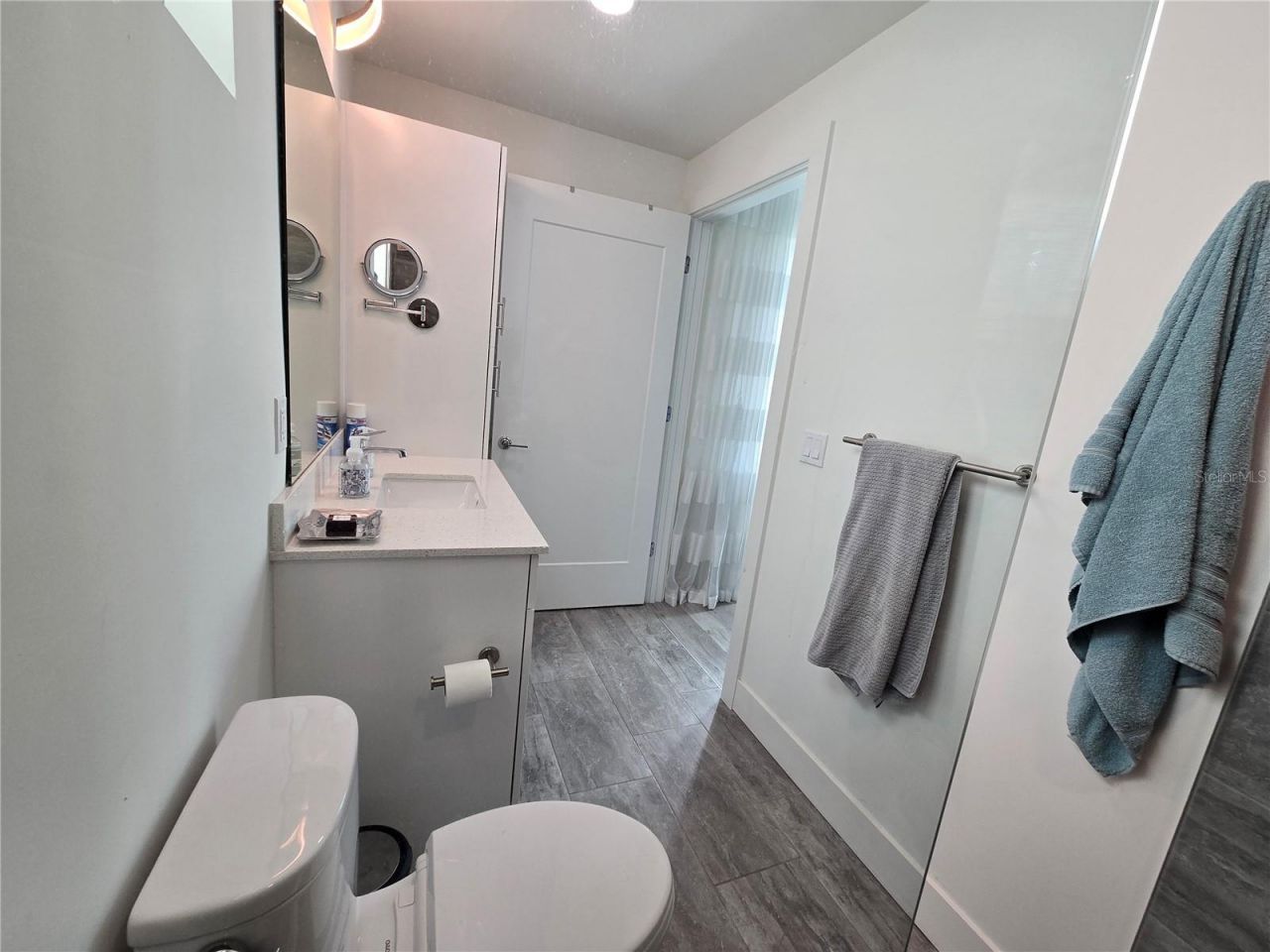 1709 N Tamiami Trail, Unit 201, Sarasota, FL 34234 Photo