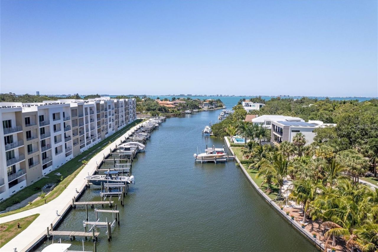 1709 N Tamiami Trail, Unit 201, Sarasota, FL 34234 Photo
