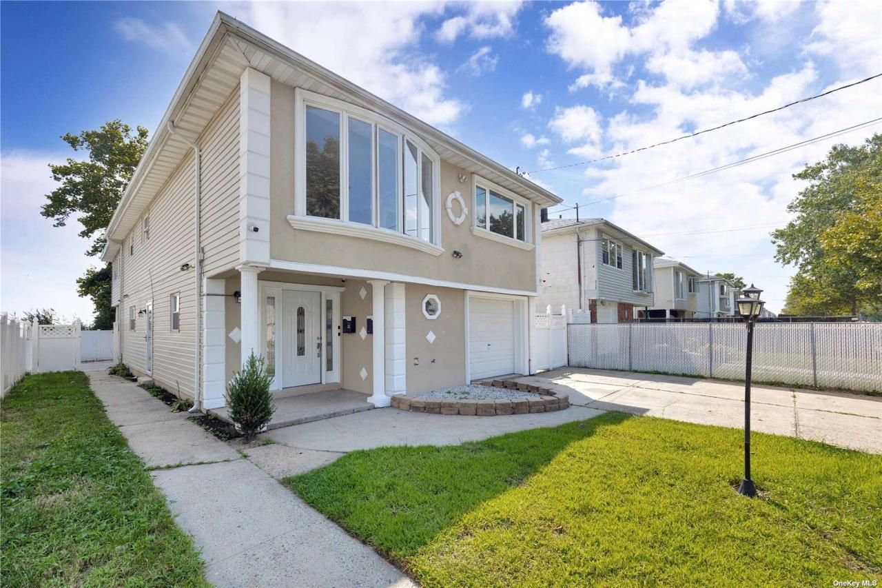 240-24 149th Avenue, Rosedale, NY 11422 Main Photo