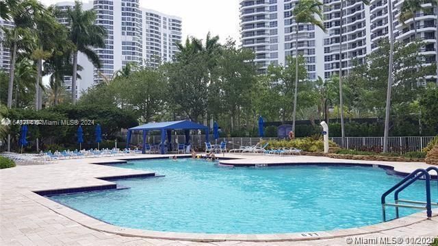 3500 Mystic Pointe Dr, Unit 3004, Aventura, FL 33180 Photo