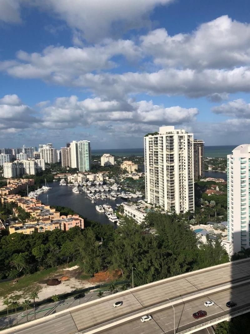 3500 Mystic Pointe Dr, Unit 3004, Aventura, FL 33180 Photo