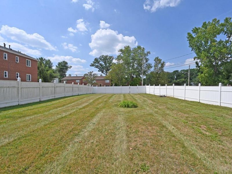1508 Beth Lane, Cincinnati, OH 45230 Photo 4