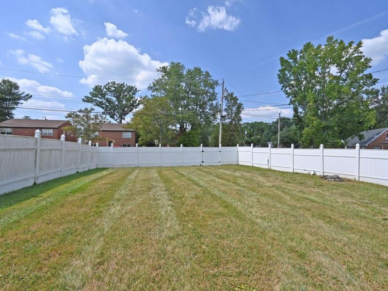 1508 Beth Lane, Cincinnati, OH 45230 Photo 5