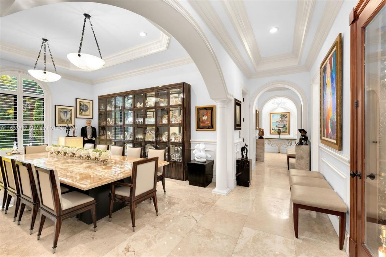 12110 SW 60th Ct, Pinecrest, FL 33156 Photo