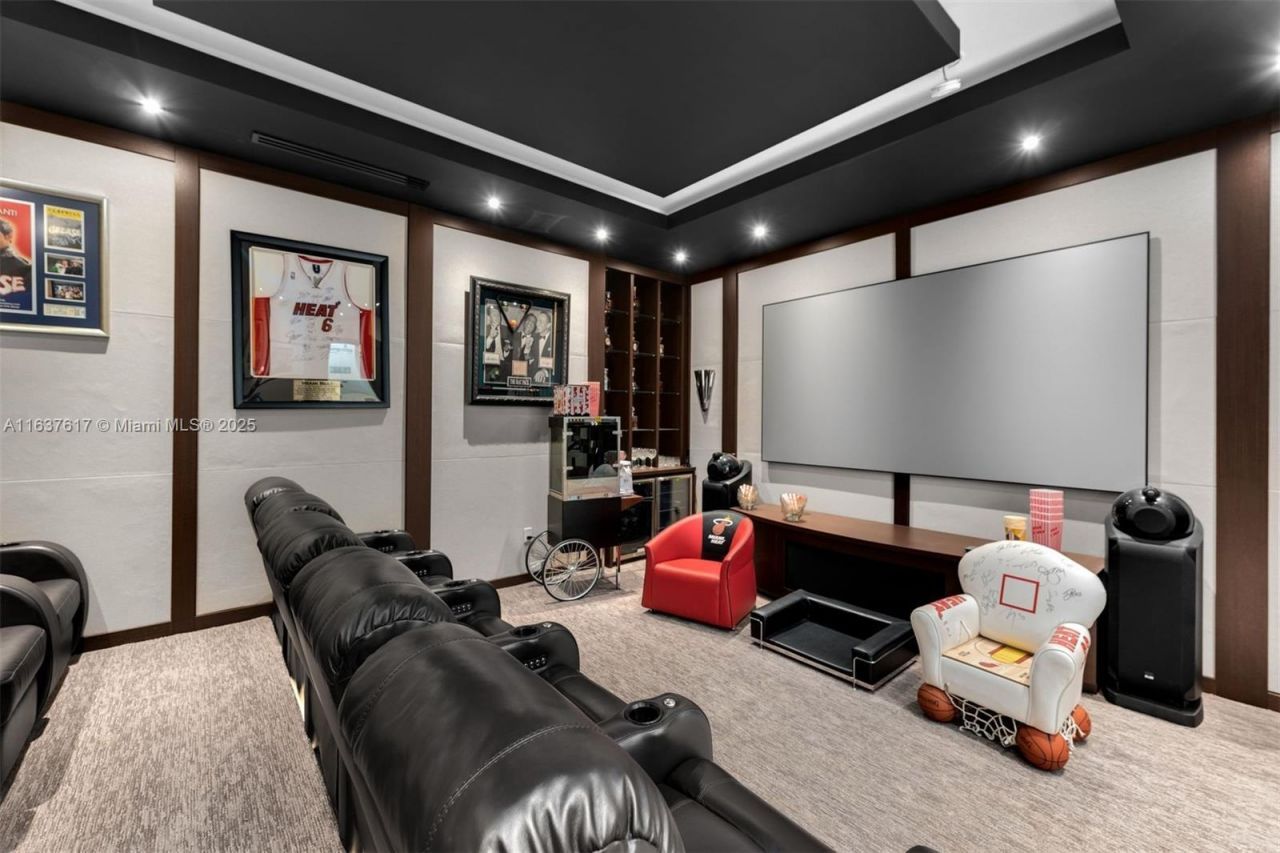 12110 SW 60th Ct, Pinecrest, FL 33156 Photo