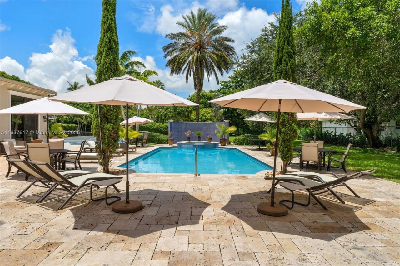 12110 SW 60th Ct, Pinecrest, FL 33156 Photo