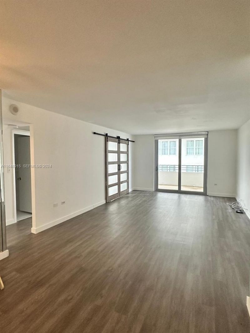 5555 Collins Ave, Unit 10B, Miami Beach, FL 33140 Photo