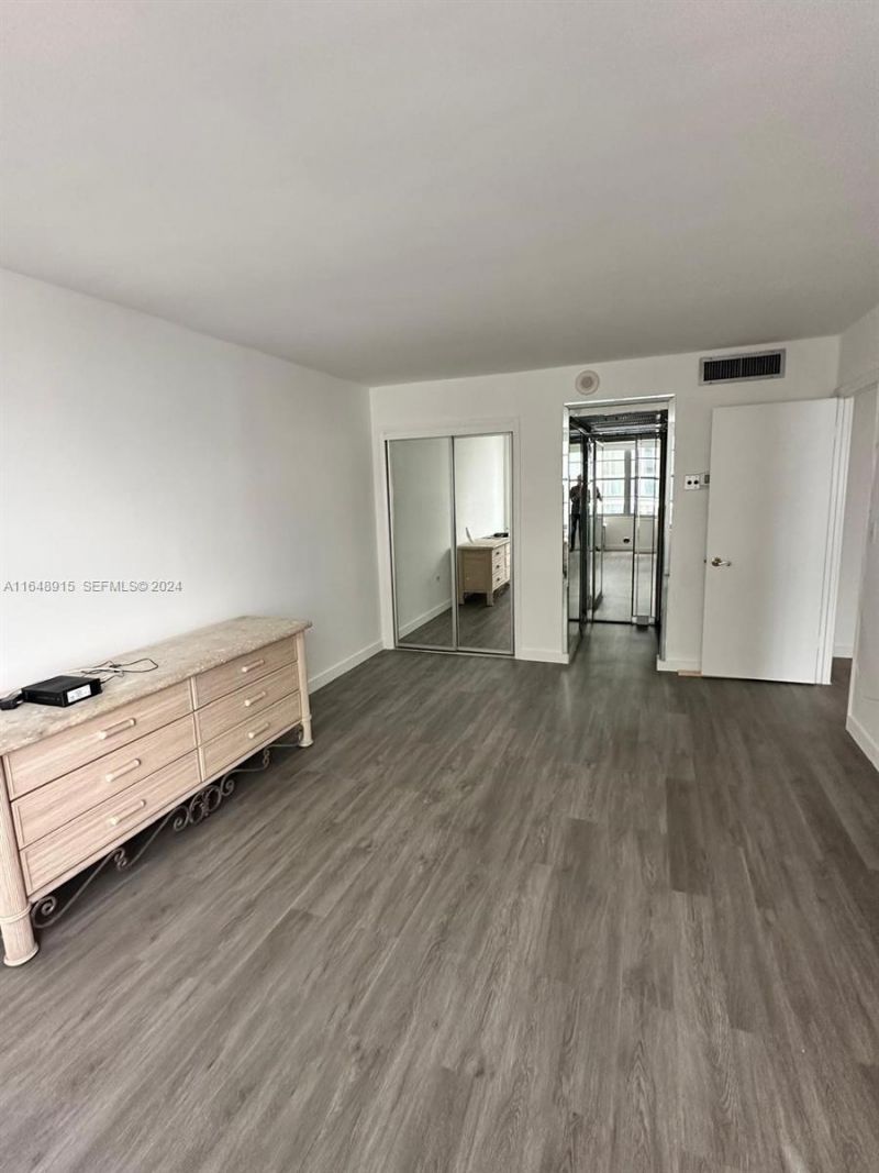 5555 Collins Ave, Unit 10B, Miami Beach, FL 33140 Photo