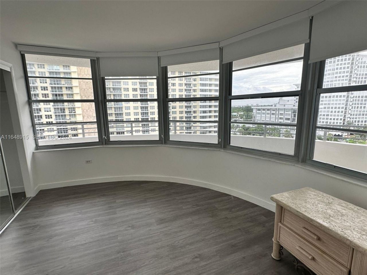 5555 Collins Ave, Unit 10B, Miami Beach, FL 33140 Photo