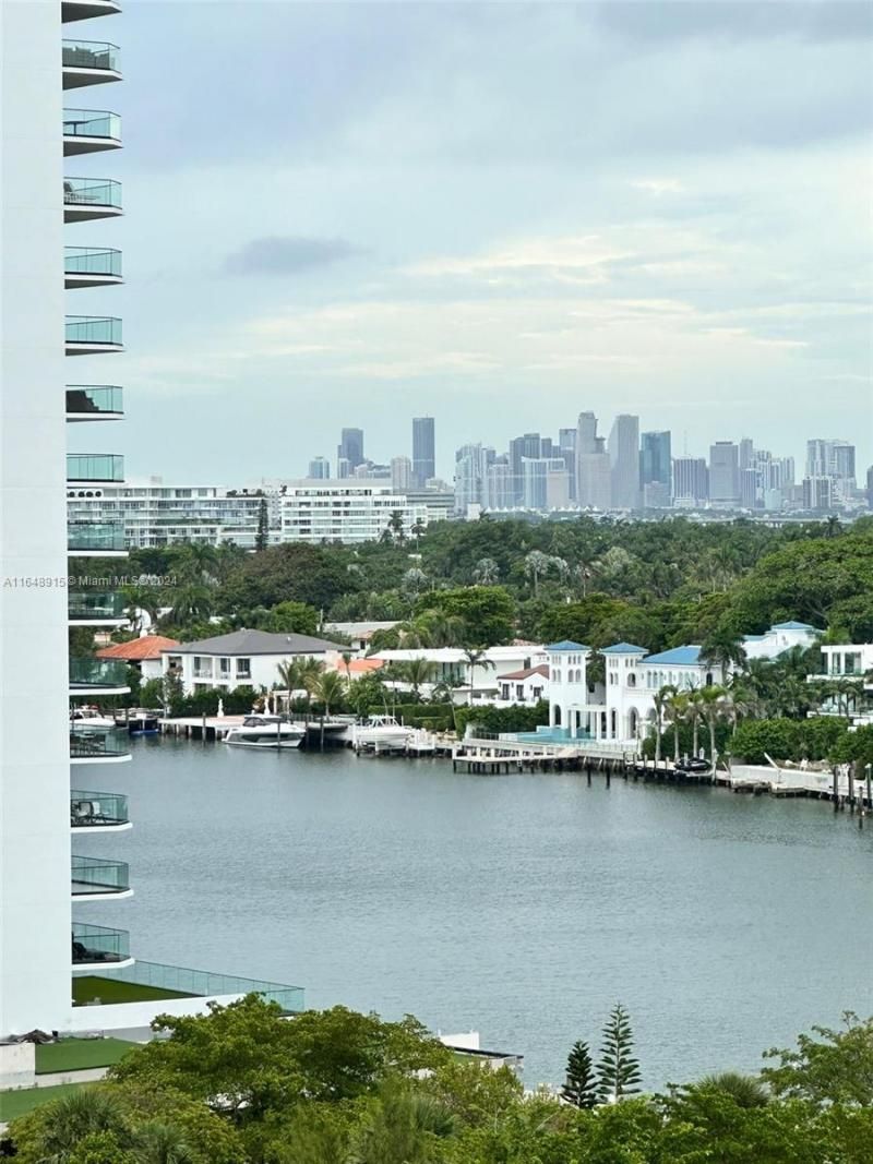 5555 Collins Ave, Unit 10B, Miami Beach, FL 33140 Photo