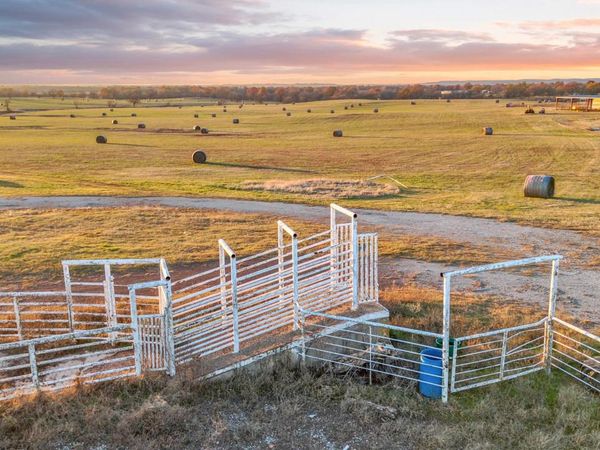 46225 E 200 Road, Afton, OK 74331