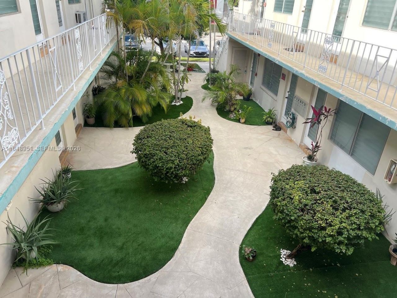 2072 NE 169th St, Unit 9, 11, 12, North Miami Beach, FL 33162 Photo