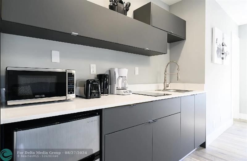 1020 N Victoria Park Road, Unit 23, Fort Lauderdale, FL 33304 Photo