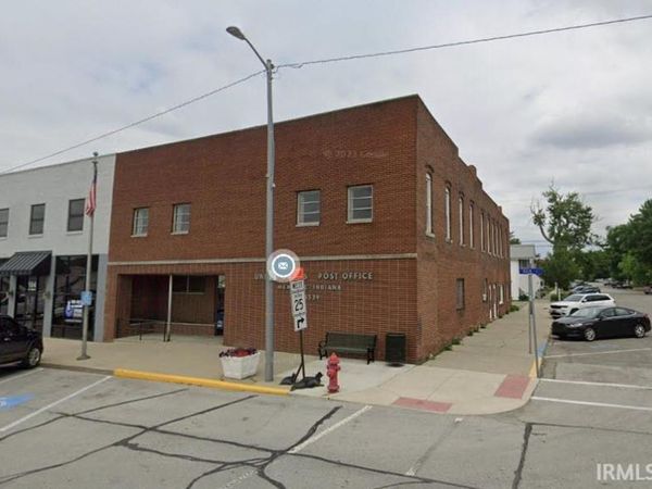 102 W Main Street, Mentone, IN 46539