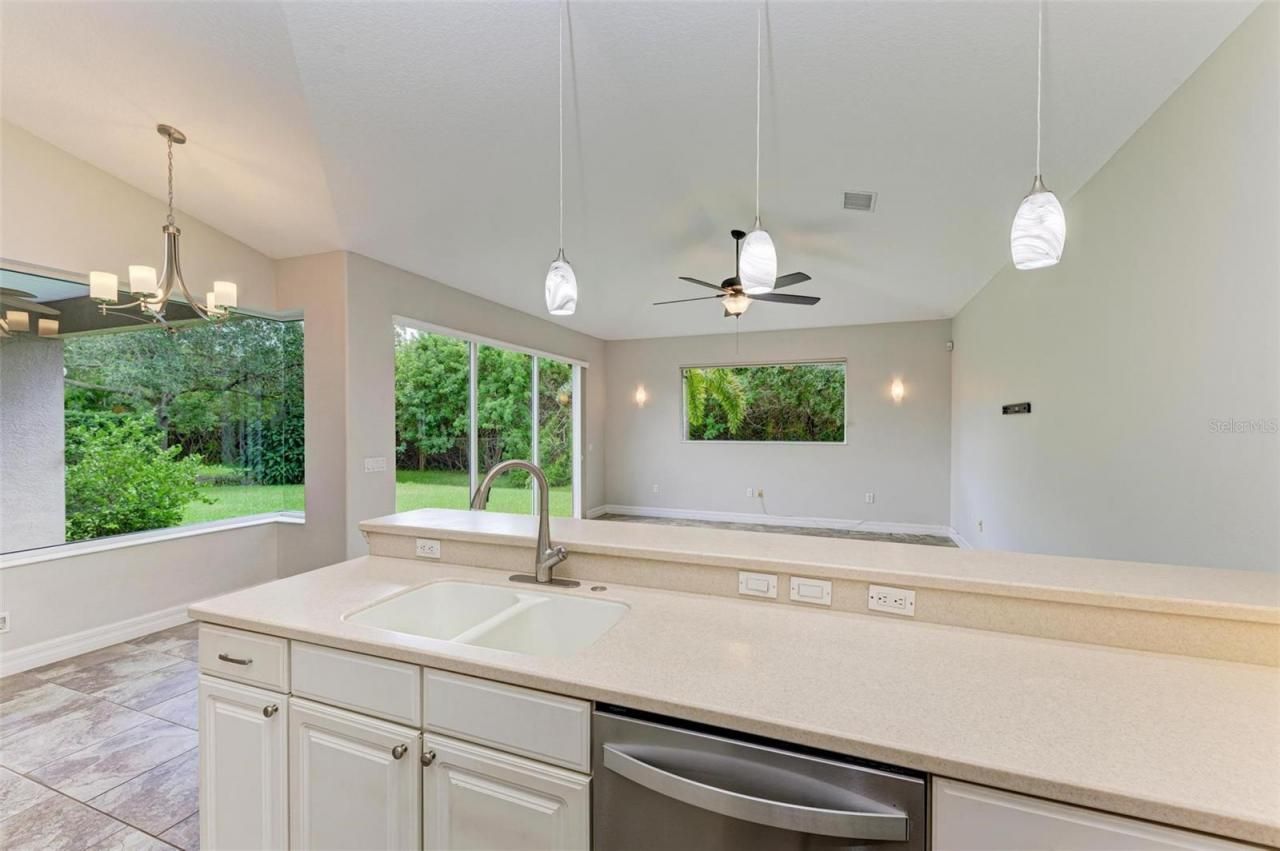 337 Snapdragon Loop, Bradenton, FL 34212 Photo