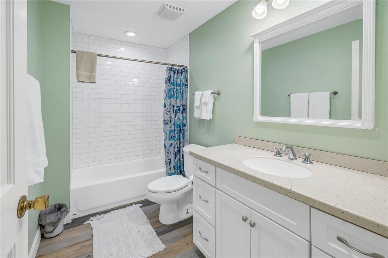 516 Gulf Boulevard, Indian Rocks Beach, FL 33785 Photo