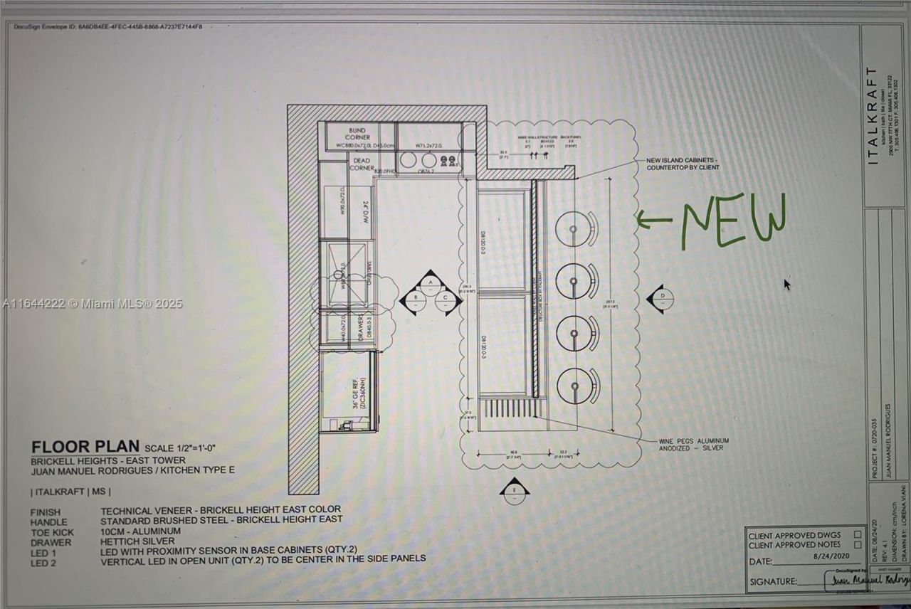 45 SW 9th St, Unit 1005, Miami, FL 33130 Photo